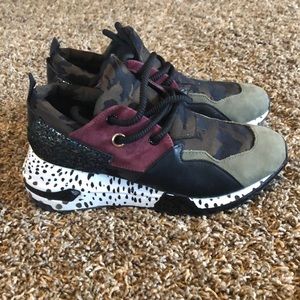 Steve Madden sneakers